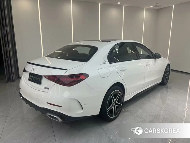 Mercedes-Benz Class C 2024 Белый из Китая, фото 3