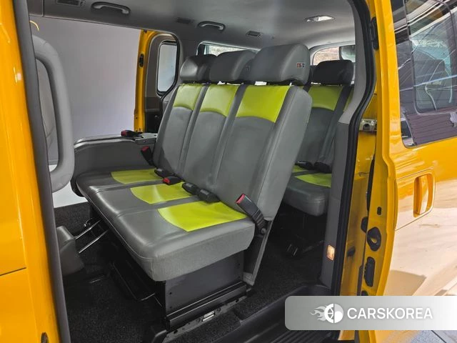 Hyundai The New Grand Starex 2021 Желтый из Кореи, фото 3