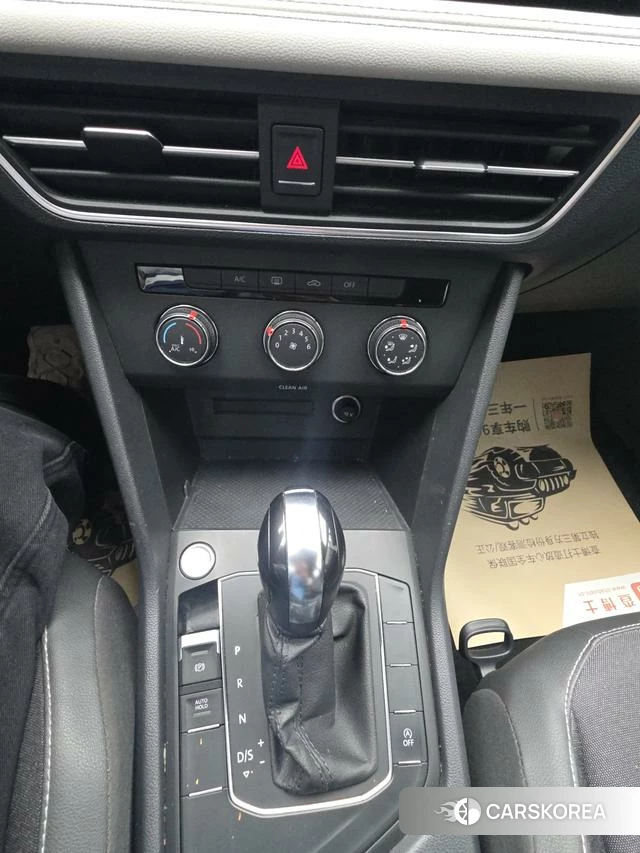 Volkswagen Tiguan L 2022 Белый из Китая, фото 3