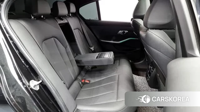 BMW 3 Series (G20) 2020 Черный из Кореи, фото 3