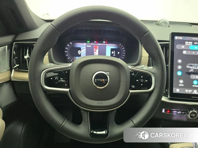 Volvo XC90 second Generation 2025 Белый из Кореи, фото 3