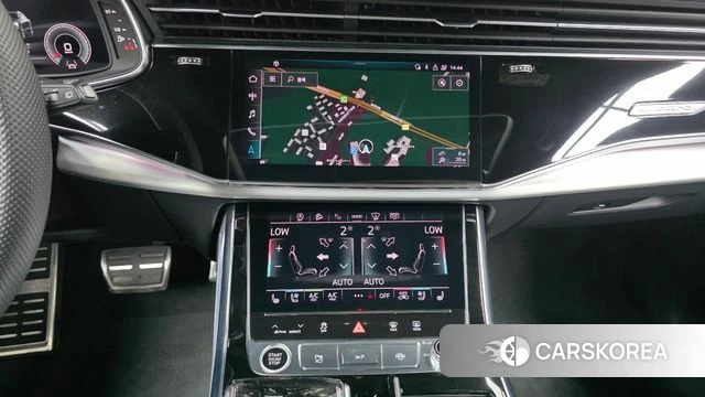 Audi Q8 (4M) 2023 Черный из Кореи, фото 3