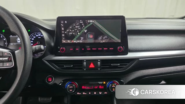Kia The New K3 2nd generation 2022 Белый из Кореи, фото 3