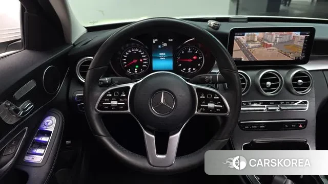 Mercedes-Benz C-Class W205 2018 Белый из Кореи, фото 3