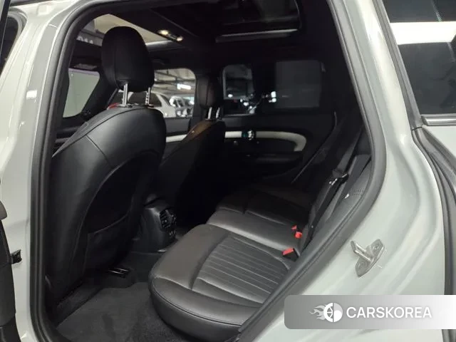 Mini Cooper S Clubman 2023 Серебряный из Кореи, фото 3