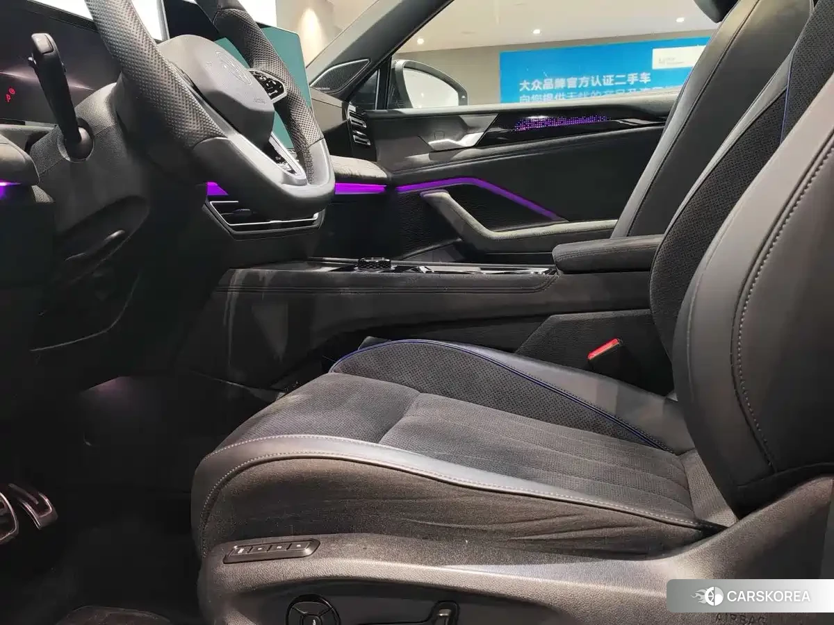 Volkswagen Tiguan L 2024 Синий из Китая, фото 3
