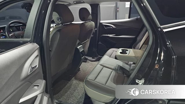 Chevrolet (GM Daewoo) Trax Crossover 2024 Черный из Кореи, фото 3