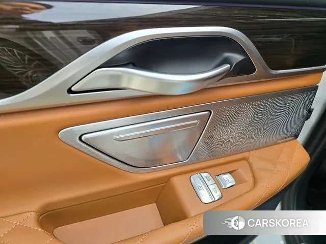 BMW 7 Series (G11) 2022 Белый из Кореи, фото 3