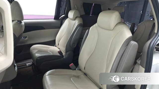 Kia Carnival 4th generation 2021 Белый из Кореи, фото 3