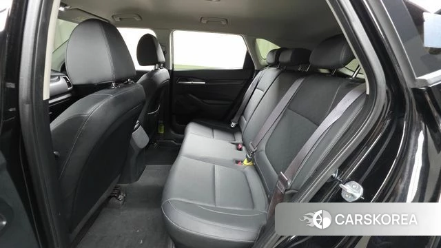 Kia Seltos 2021 Черный из Кореи, фото 3