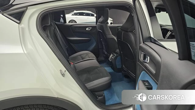 Volvo C40 Richards 2022 Белый из Кореи, фото 3