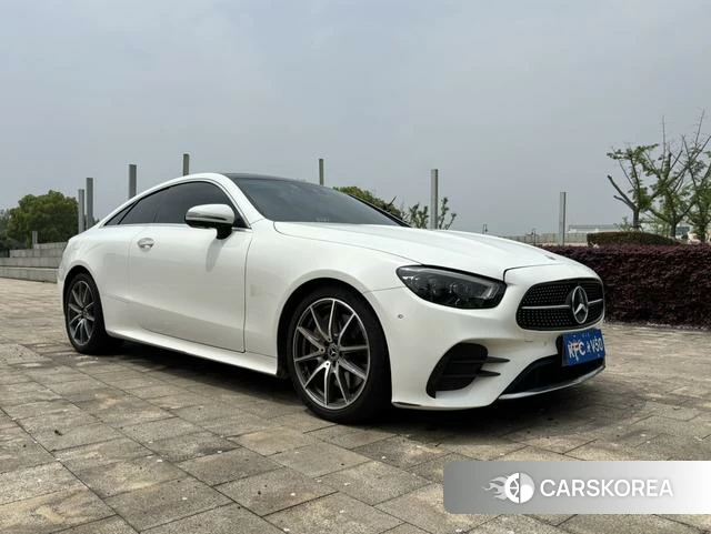 Mercedes-Benz E-class (imported) 2021 Белый из Китая, фото 3