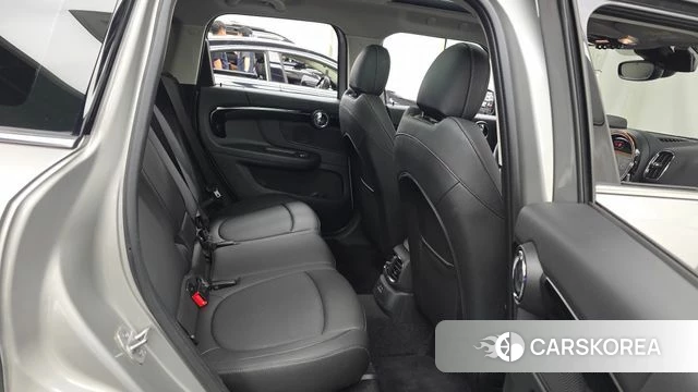 Mini Cooper Countryman 2023 Серебристо-серый из Кореи, фото 3