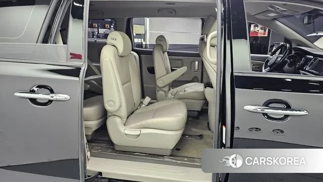 Kia The New Carnival 2019 Черный из Кореи, фото 3