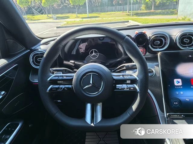 Mercedes-Benz Class C 2025 Белый из Китая, фото 3