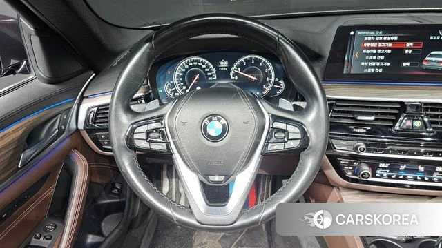 BMW 5 Series (G30) 2018 Серый из Кореи, фото 3