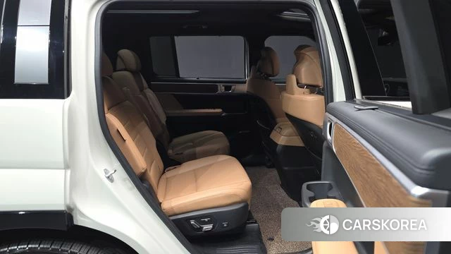 Hyundai Santa Fe (MX5) 2023 Жемчужный цвет из Кореи, фото 3