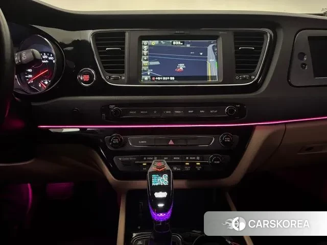 Kia The New Carnival 2019 Черный из Кореи, фото 3