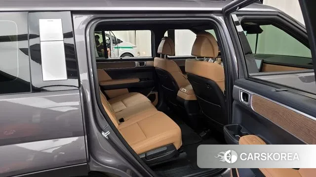 Hyundai Santa Fe (MX5) 2024 Серый из Кореи, фото 3