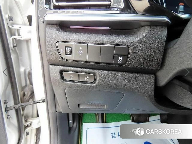 Kia Niro Plus 2022 Белый из Кореи, фото 3