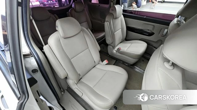 Kia The New Carnival 2019 Белый из Кореи, фото 3