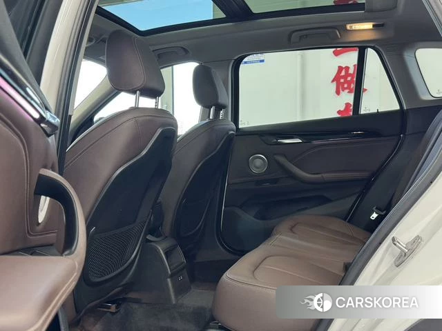 BMW X1 2022 Белый из Китая, фото 3