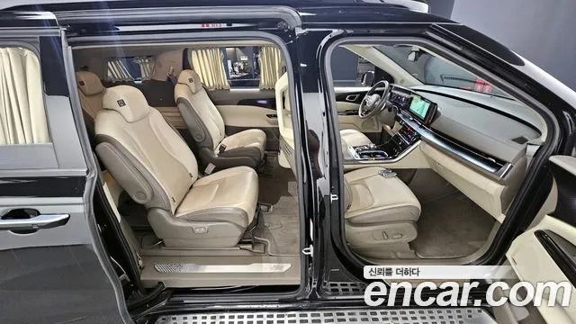 Kia Carnival 4th generation 2022 Черный из Кореи, фото 3