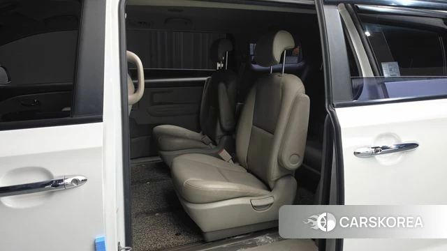 Kia The New Carnival 2019 Белый из Кореи, фото 3