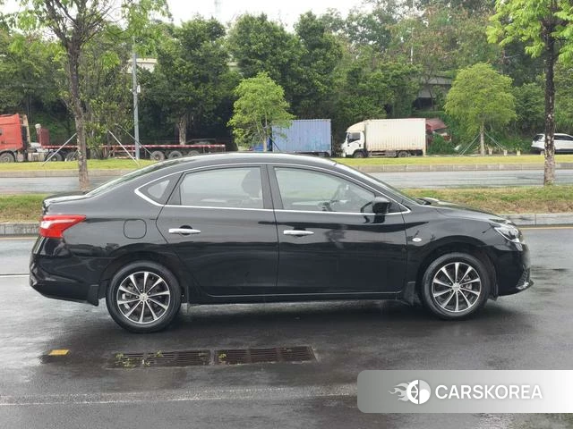 Nissan Xuan Yi 2021 Черный из Китая, фото 3