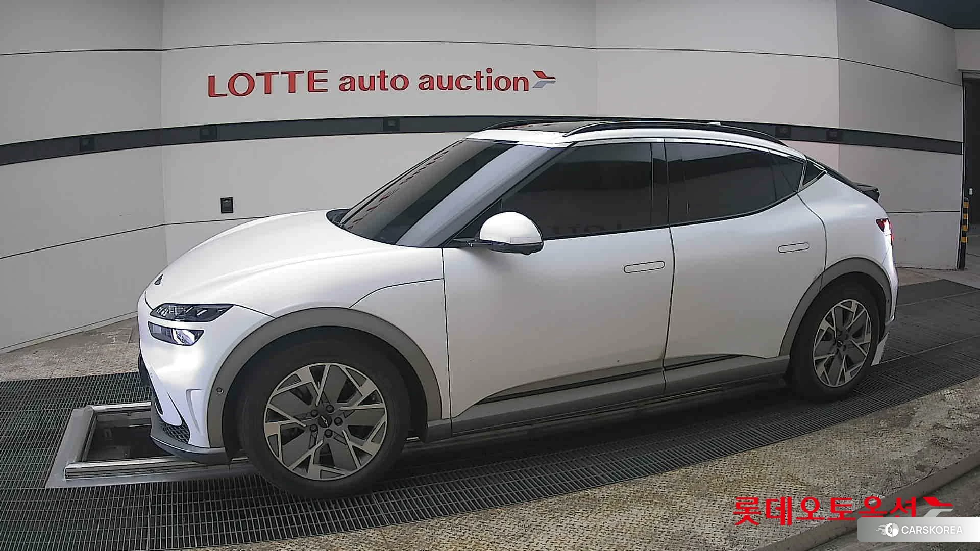 Hyundai GV60 2022 Matterhorn White (matte) из Кореи, фото 3