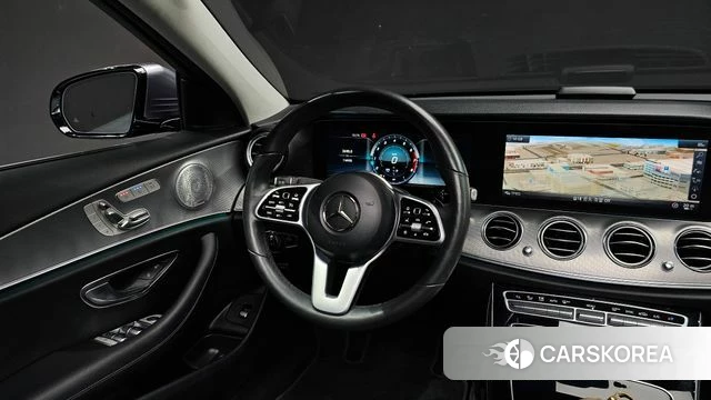 Mercedes-Benz E-Class W213 2019 Серый из Кореи, фото 3