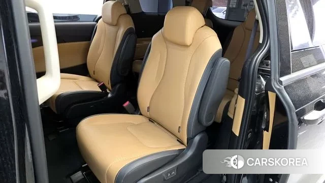 Kia Carnival 4th generation 2023 Черный из Кореи, фото 3