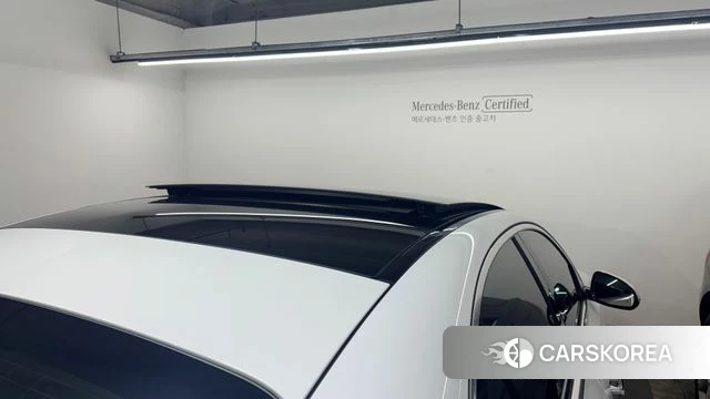 Mercedes-Benz E-Class W214 2025 Белый из Кореи, фото 3