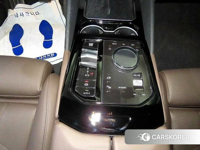 BMW 5 Series (G60) 2024 Серый из Кореи, фото 3