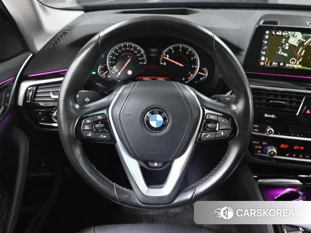 BMW 5 Series (G30) 2018 Синий из Кореи, фото 3