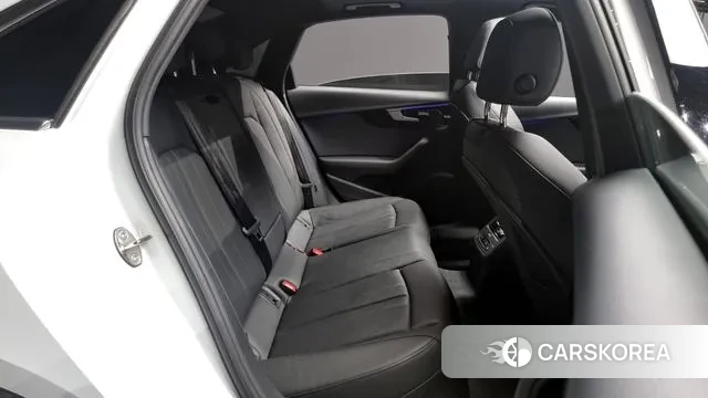 Audi A4 (B9) 2021 Белый из Кореи, фото 3