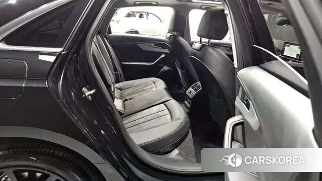 Audi A4 (B9) 2023 Черный из Кореи, фото 3