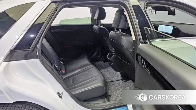 Hyundai Grandeur (GN7) 2024 Белый из Кореи, фото 3