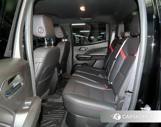 Chevrolet (GM Daewoo) All New Colorado 2024 Черный из Кореи, фото 3