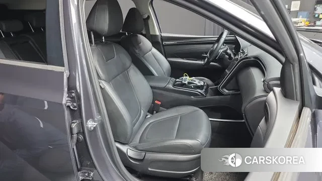 Hyundai Tucson (NX4) 2021 Серый из Кореи, фото 3