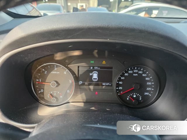 Kia Sportage The Bold 2021 Серебристо-серый из Кореи, фото 3