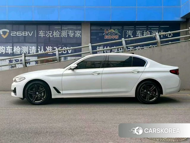 BMW 5 series 2021 Белый из Китая, фото 3