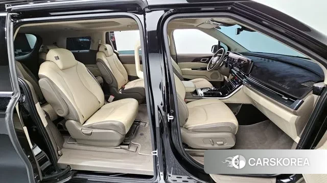 Kia Carnival 4th generation 2022 Черный из Кореи, фото 3