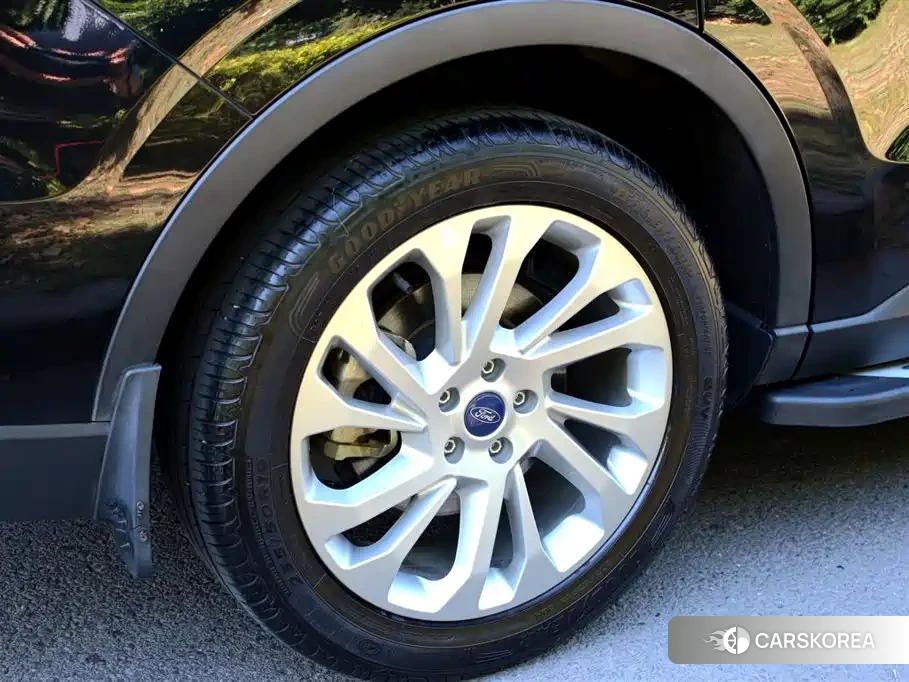 Ford Lingyu 2021 Черный из Китая, фото 3