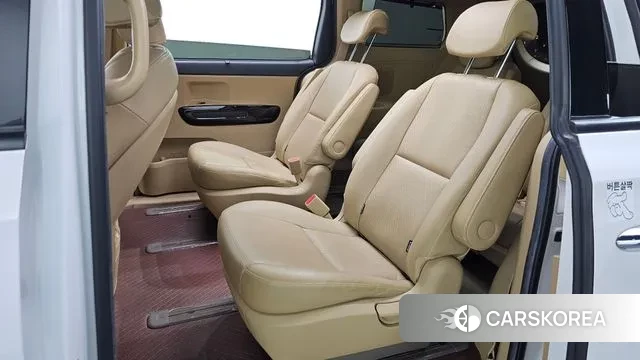 Kia The New Carnival 2019 Белый из Кореи, фото 3
