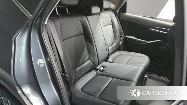 Kia Seltos 2022 Серый из Кореи, фото 3