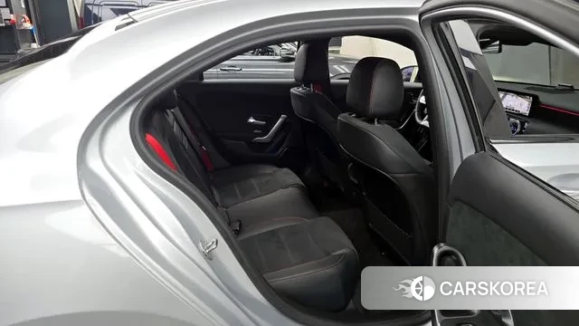 Mercedes-Benz A-Class W177 2022 Серебряный из Кореи, фото 3