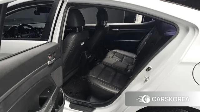 Hyundai The New Avante AD 2019 Белый из Кореи, фото 3