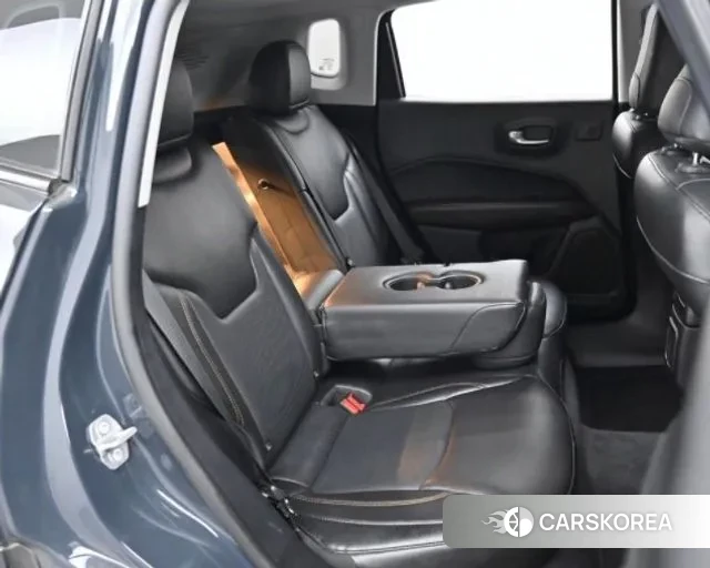 Jeep Compass 2nd Generation 2018 Серый из Кореи, фото 3