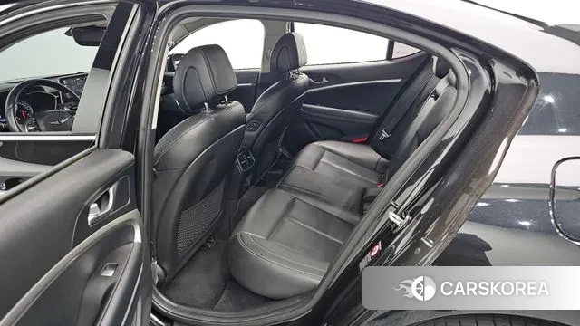 Genesis G70 2018 Черный из Кореи, фото 3